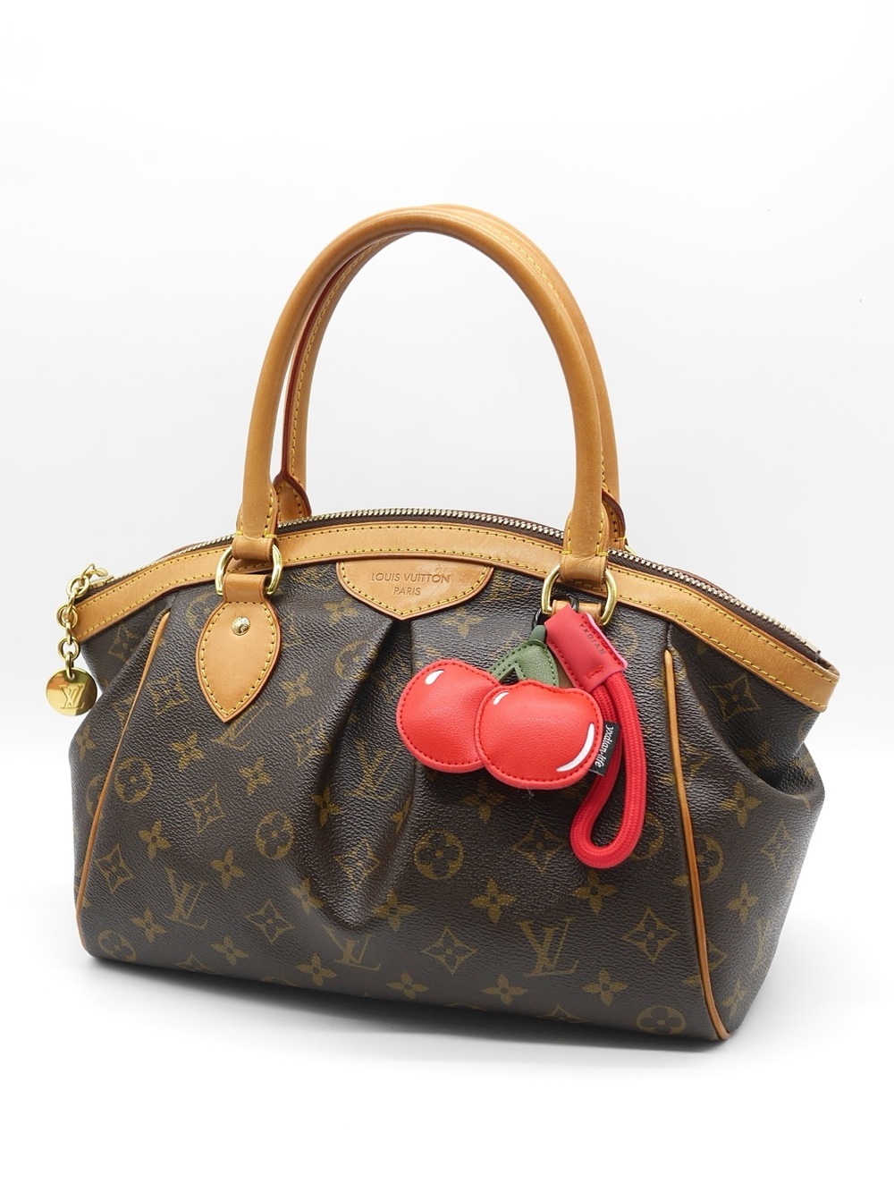 ๐LV Tivoli PM AH2162